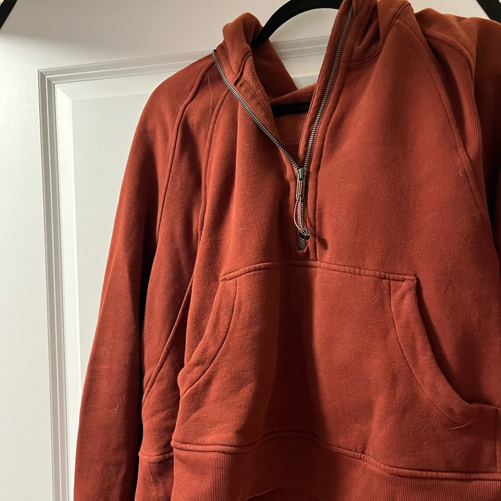 Date Brown lululemon scuba